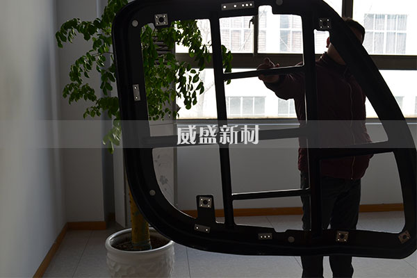碳纖維車(chē)門(mén)框3